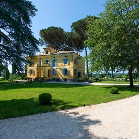 Querce D'orlando Chateau Sleeps 14 With Pool And Wifi * Capranica